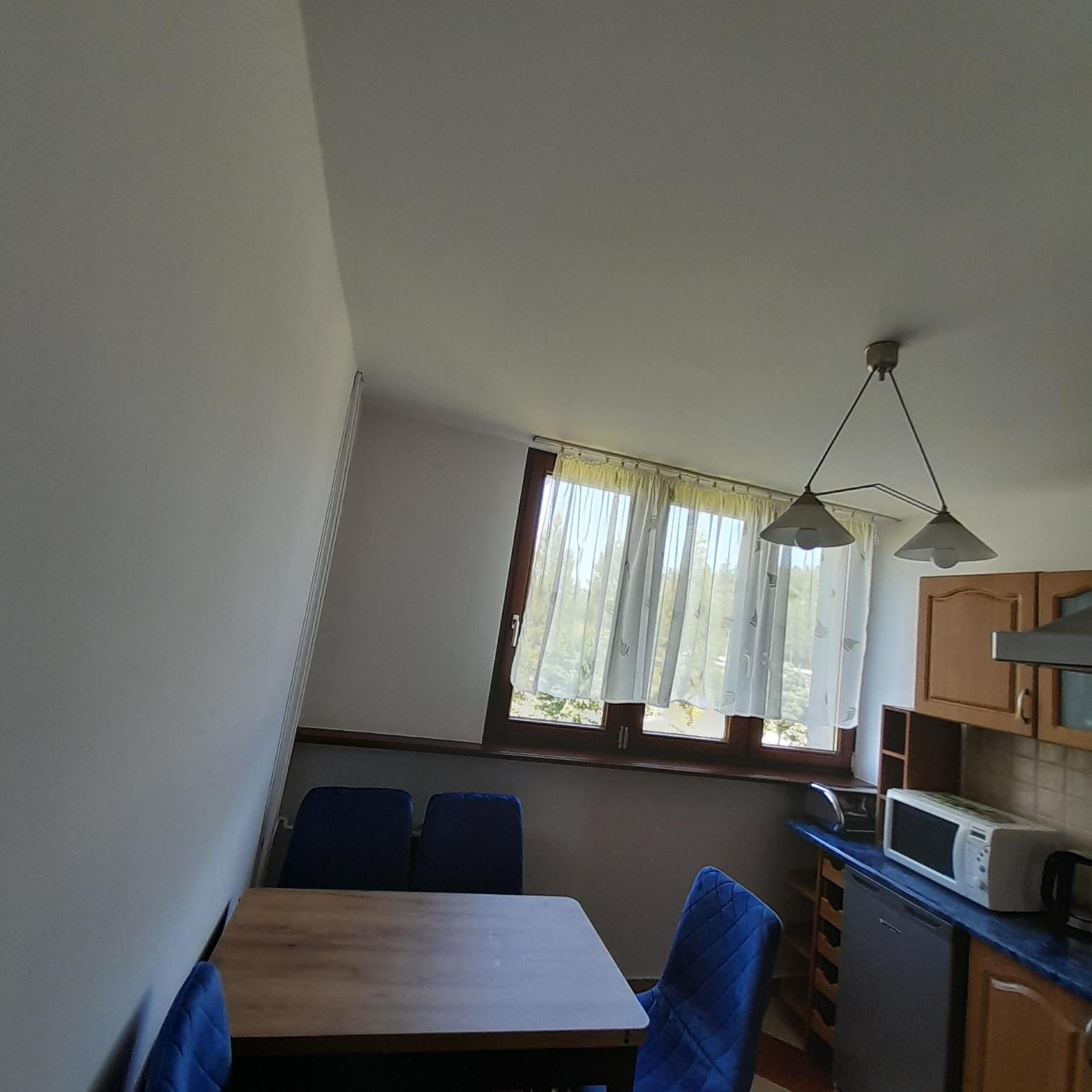 Mieszkanie Z Balkonem Apartment
